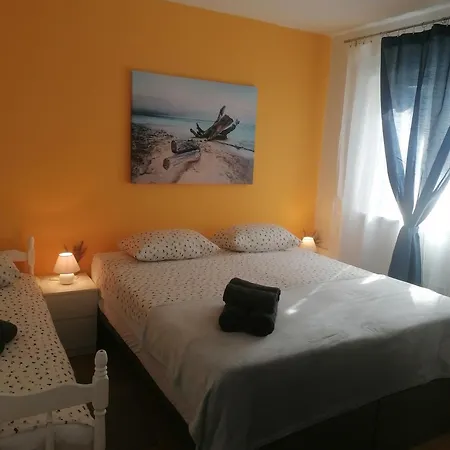 Apartamento Eskinja *