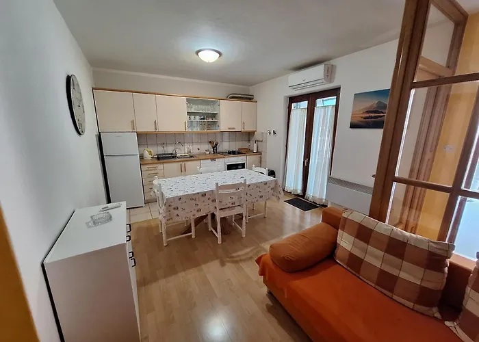 Apartamento Eskinja *