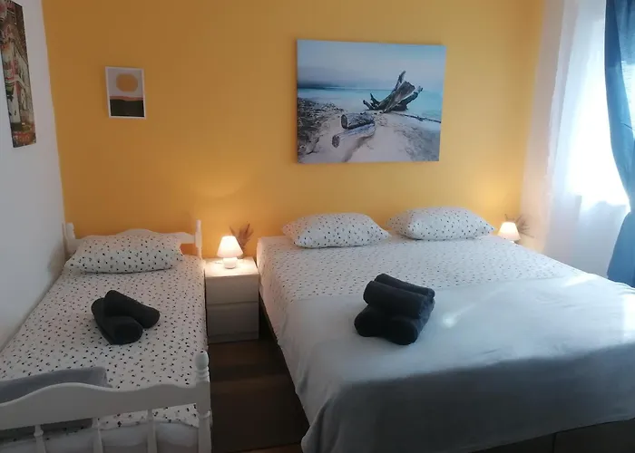 Apartamento Eskinja *